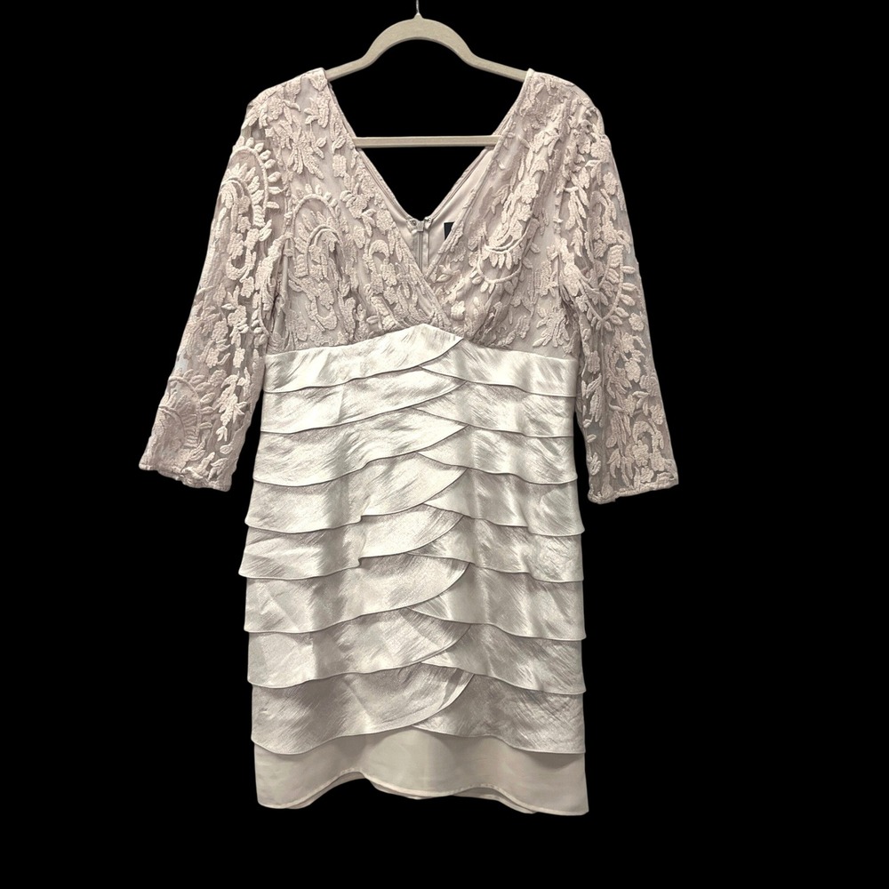 Adrianna Papell Women Champagne Embroidered Lace Tiered Mother Cocktail Dress 12